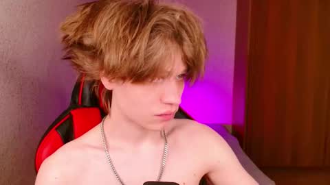 Snapshot of jeffreyue chatting on 29, 10, 2025 Jeffrey online show from 29, 10, 2025