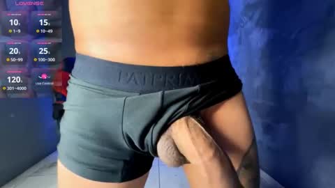 Snapshot of jeffvalemtino chatting on 24, 9, 2025 jeffrey online show from 24, 9, 2025