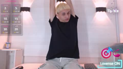 Snapshot of jeic_18 chatting on 27, 9, 2025 jeic 18 online show from 27, 9, 2025