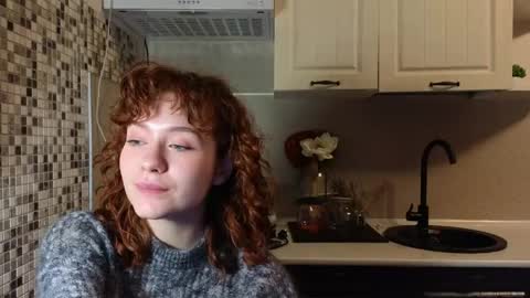 Snapshot of jelly_cherry chatting on 9, 5, 2026 Emily online show from 9, 5, 2026