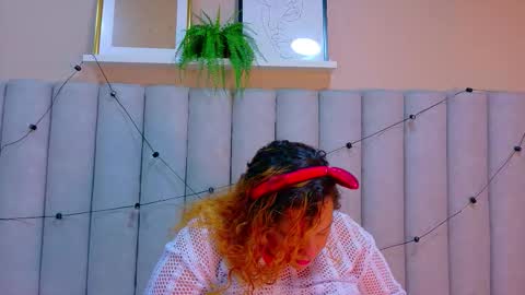 Snapshot of jenacooper__ chatting on 25, 2, 2026 Jena online show from 25, 2, 2026