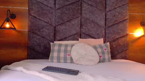 Snapshot of jenacooper__ chatting on 15, 7, 2026 Jena online show from 15, 7, 2026