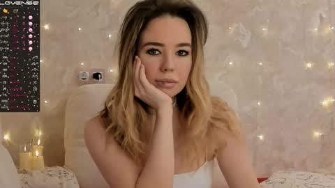 EvaSileZ online show from 21, 12, 2025