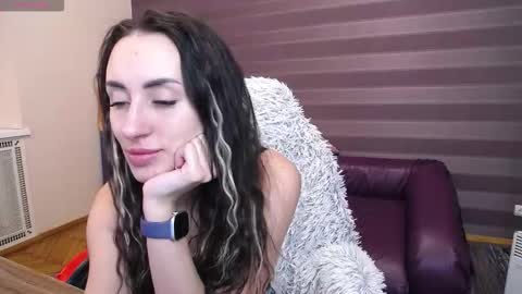 Snapshot of jeniferstone chatting on 12, 2, 2026 Kira online show from 12, 2, 2026