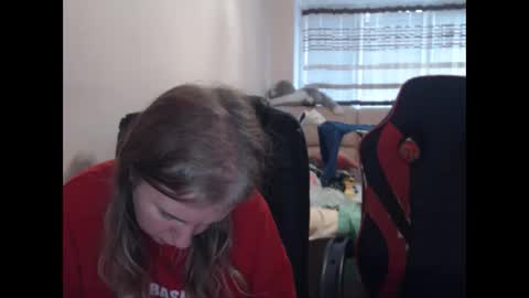 JenisAndPeter online show from 19, 11, 2025