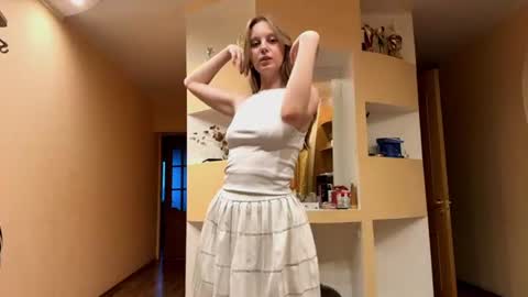 Jen online show from 27, 6, 2026