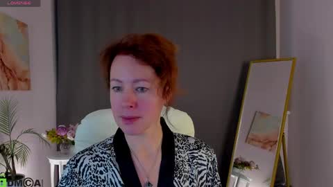 Snapshot of jennali1 chatting on 28, 4, 2026 Jenna online show from 28, 4, 2026