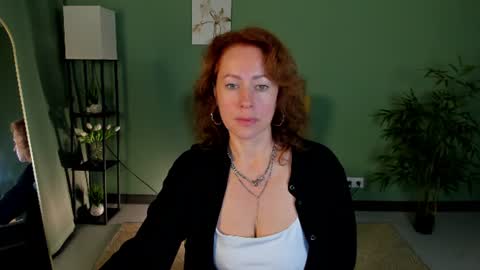 Snapshot of jennali1 chatting on 17, 6, 2026 Jenna online show from 17, 6, 2026