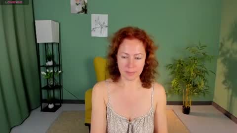 Snapshot of jennali1 chatting on 19, 6, 2026 Jenna online show from 19, 6, 2026