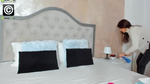 JennaMyers online show from 3, 1, 2025