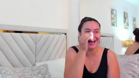 Snapshot of jenner_madison chatting on 15, 7, 2026 jenner_madison online show from 15, 7, 2026