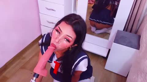 Snapshot of jenner_mills chatting on 20, 6, 2026 Jenner online show from 20, 6, 2026