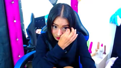 jenn online show from 11, 4, 2026