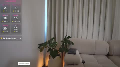  jenn  online show from 15, 10, 2025