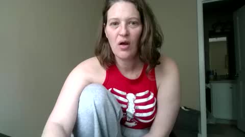 Snapshot of jennibean6996 chatting on 5, 1, 2025 Jennibean6996 online show from 5, 1, 2025