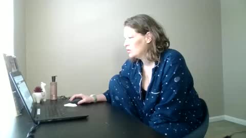 Snapshot of jennibean6996 chatting on 12, 1, 2025 Jennibean6996 online show from 12, 1, 2025