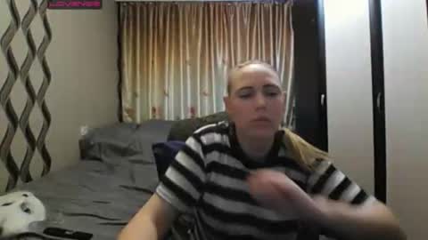 Snapshot of jennideep chatting on 22, 4, 2026 JenniDeep online show from 22, 4, 2026
