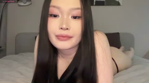 Snapshot of jennie_yung chatting on 15, 7, 2026 jennie_yung online show from 15, 7, 2026