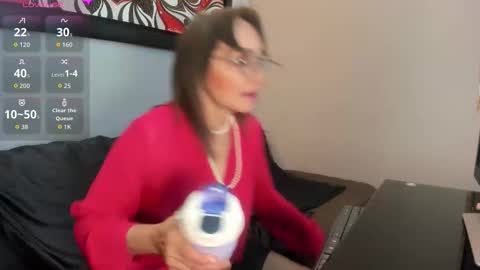 Jennie online show from 7, 11, 2025