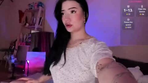 Snapshot of jennies_body chatting on 19, 5, 2026 jennies_body online show from 19, 5, 2026