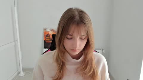 Snapshot of jenniestar chatting on 10, 4, 2026 Karla online show from 10, 4, 2026