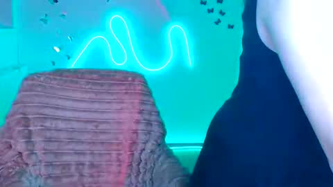 Jennifer online show from 22, 3, 2026