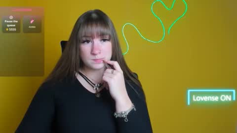 Jennifer online show from 25, 10, 2025