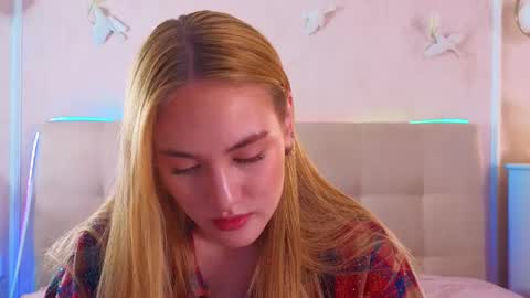 Snapshot of jennifercamprell chatting on 14, 4, 2026 jennifercamprell online show from 14, 4, 2026