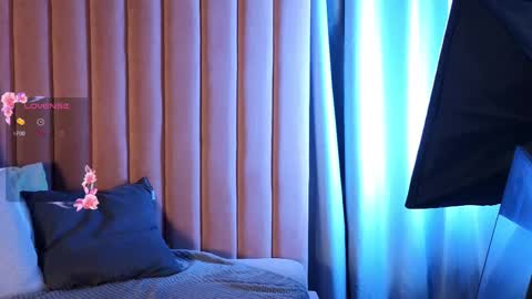 jenny_bunny_ online show from 28, 2, 2025