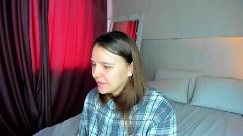Snapshot of jenny_jimmy chatting on 16, 4, 2026 Jenny online show from 16, 4, 2026