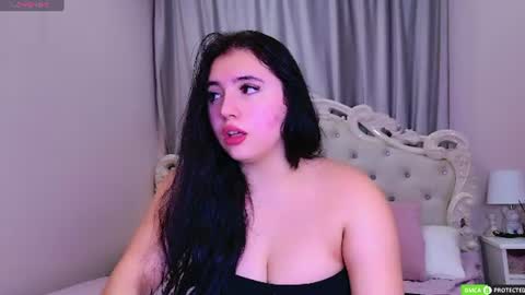 Snapshot of jennyferguson chatting on 7, 7, 2026 Jenny Ferguson online show from 7, 7, 2026