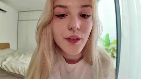 Jen  online show from 6, 3, 2025