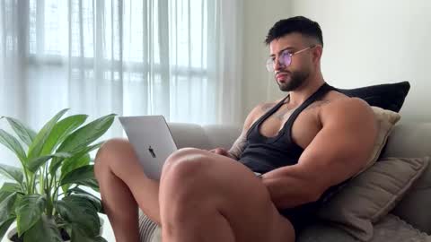 Snapshot of jeremy_harden chatting on 23, 4, 2026 Jeremy online show from 23, 4, 2026
