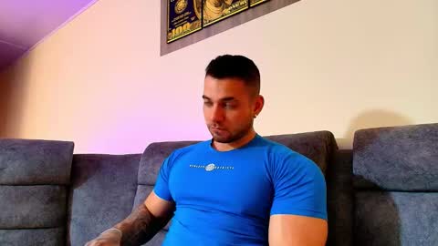 Jeremy Lowe online show from 4, 12, 2025