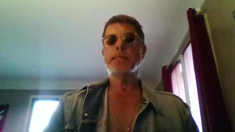 Snapshot of jerflor chatting on 8, 3, 2026 jerflor online show from 8, 3, 2026