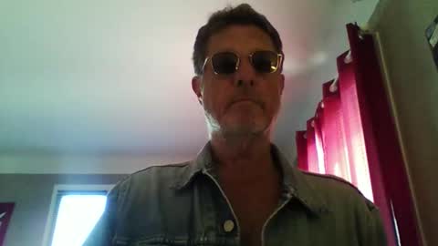 Snapshot of jerflor chatting on 25, 3, 2026 jerflor online show from 25, 3, 2026