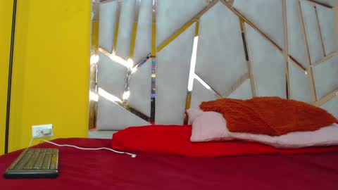 Jerlin online show from 18, 2, 2025