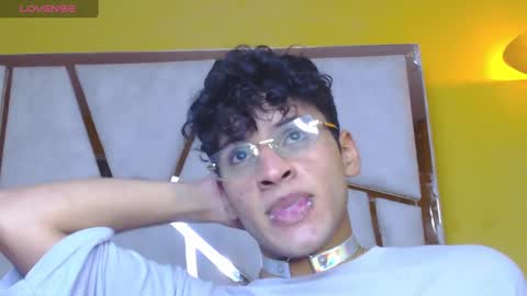 Jerlin online show from 4, 3, 2025