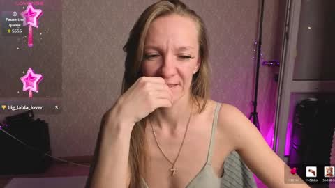 Snapshot of jesica_moon_peachyy chatting on 3, 4, 2026 jesica_moon_peachyy online show from 3, 4, 2026