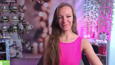 Snapshot of jesica_moon_peachyy chatting on 11, 4, 2026 jesica_moon_peachyy online show from 11, 4, 2026