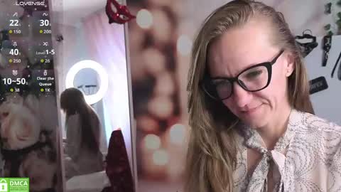 Snapshot of jesica_moon_peachyy chatting on 11, 5, 2026 jesica_moon_peachyy online show from 11, 5, 2026