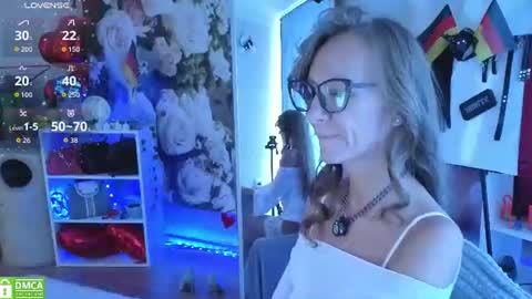 jesica_moon_peachyy online show from 27, 6, 2026