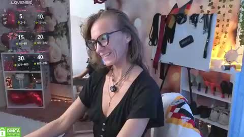 jesica_moon_peachyy online show from 10, 7, 2026