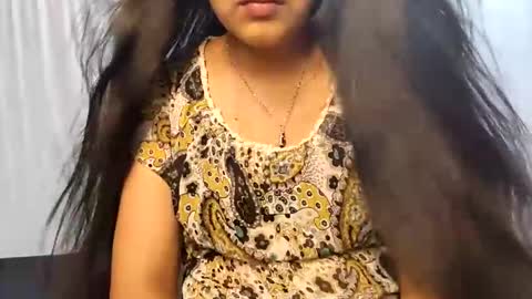 Snapshot of jesmin18 chatting on 13, 5, 2026 Jesmin online show from 13, 5, 2026