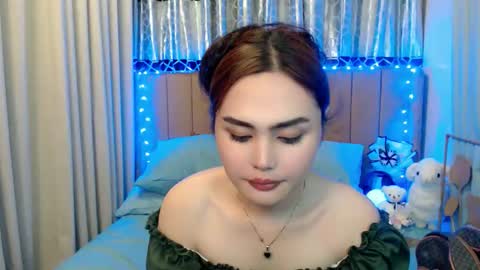 jess_goddes online show from 8, 6, 2026