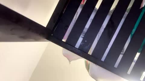 Hungjessy online show from 7, 3, 2025