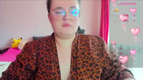 Snapshot of jessica_joy_ chatting on 23, 6, 2026 Natalia online show from 23, 6, 2026