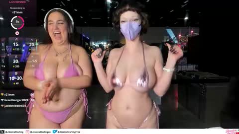 Snapshot of jessicastarling chatting on 8, 11, 2025 Jessica Starling online show from 8, 11, 2025