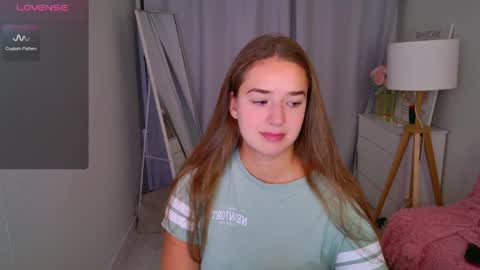 Snapshot of jessiestarz chatting on 29, 4, 2026 Jessi online show from 29, 4, 2026