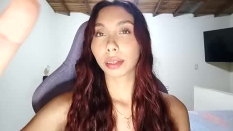 Snapshot of jessiirabbit chatting on 1, 11, 2025 Jessica online show from 1, 11, 2025
